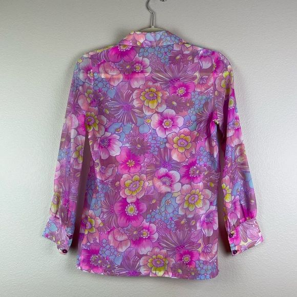 Vintage floral Blouse - Picture 2 of 3